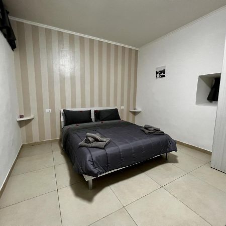 Centro Storico Napoli Suite Buitenkant foto